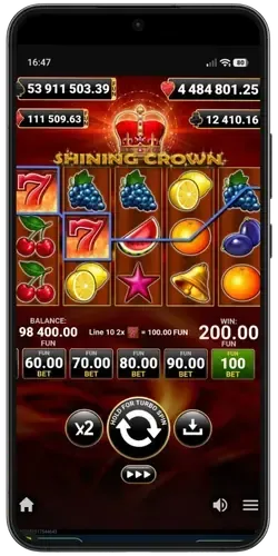 Vincita in Shining Crown con due simboli Red 7